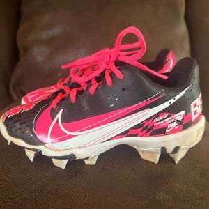 Girls size 12 Nike Hyper-diamond 4 Keystone Softball Cleats